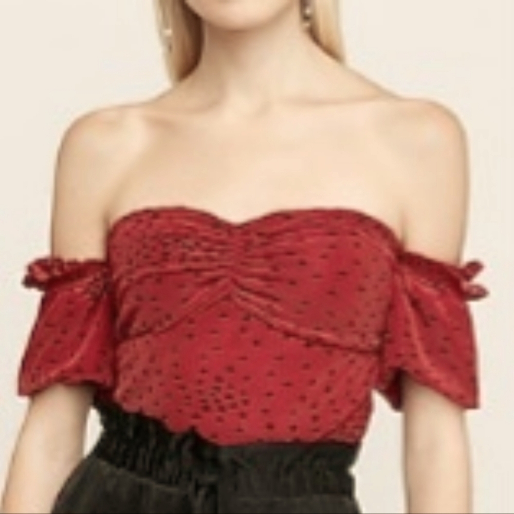 New with tags Express off shoulder top size Small